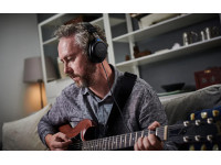 <b>Auscultadores headphones alta fidelidade pretos Roland RH-200 profissionais estudio guitarra bateria pianos sintetizadores BEST-SELLER</b> <b>Auscultadores headphones alta fidelidade pretos Roland RH-200 profissionais estudio guitarra bateria pianos sintetizadores BEST-SELLER</b>